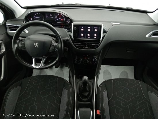 Peugeot 2008 Style 1.2L PureTech 60KW (82CV) - Las Palmas de Gran Canaria