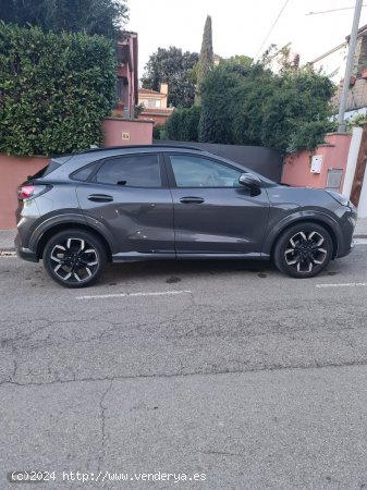 Ford Puma 1.0 EcoBoost 125cv ST-Line X MHEV de 2021 con 46.000 Km por 18.100 EUR. en Barcelona