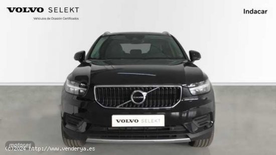 Volvo XC40 XC40 T3 Momentum Manual de 2019 con 102.000 Km por 33.900 EUR. en Almeria