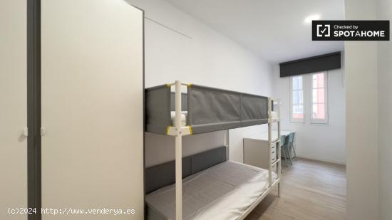 Habitación doble compartida en residencia de estudiantes para alquilar en Barcelona - BARCELONA