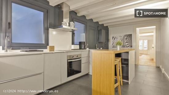 Moderno y elegante apartamento de 2 dormitorios en Gracia - BARCELONA