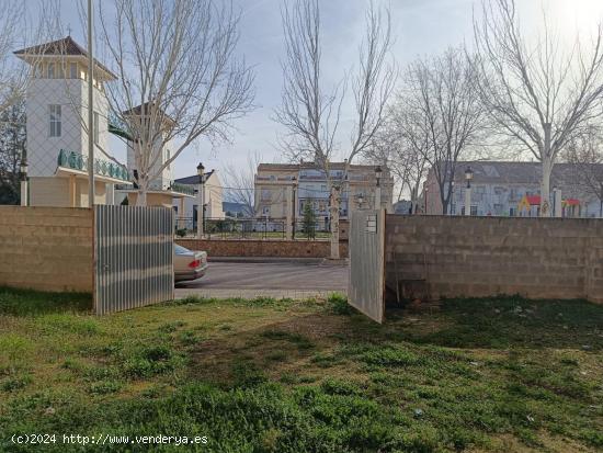 SOLAR URBANIZABLE EN HUELMA (JAEN) - JAEN