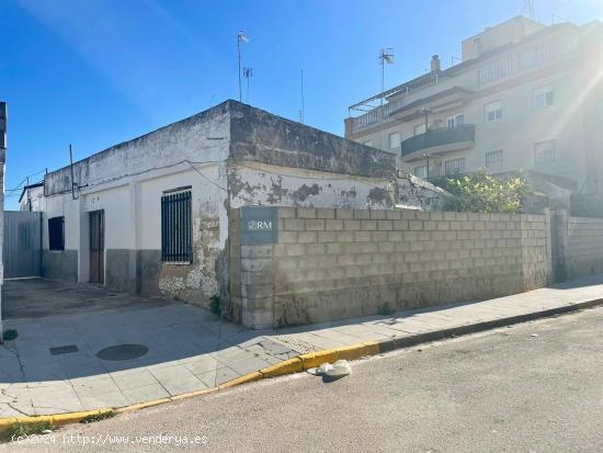 CONTRUYE LA CASA DE TUS SUEÑOS JUNTO A LA PLAYA DE LAS PILETAS - CADIZ