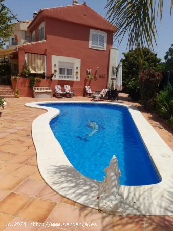 Chalet en venta en Torre del Mar (Málaga)