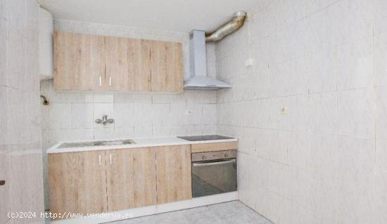 PISO EN VENTA EN VALLS  OCUPADO  - TARRAGONA