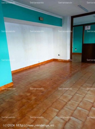 LOCAL COMERCIAL EN VENTA EN CORTEGANA (HUELVA) ESPAÑA. - Cortegana