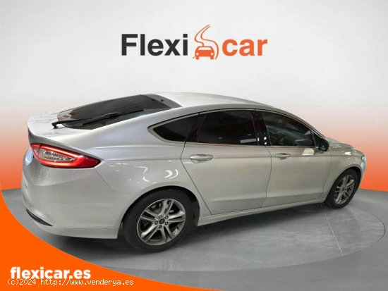 Ford Mondeo 2.0 TDCi 150CV AWD Titanium - L Hospitalet de Llobregat