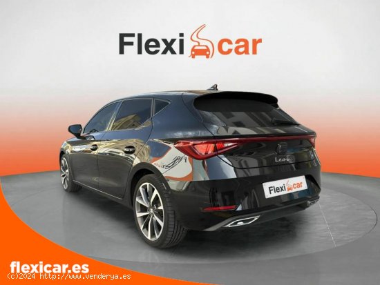 Seat Leon 1.5 eTSI 110kW DSG-7 S&S FR - L Hospitalet de Llobregat