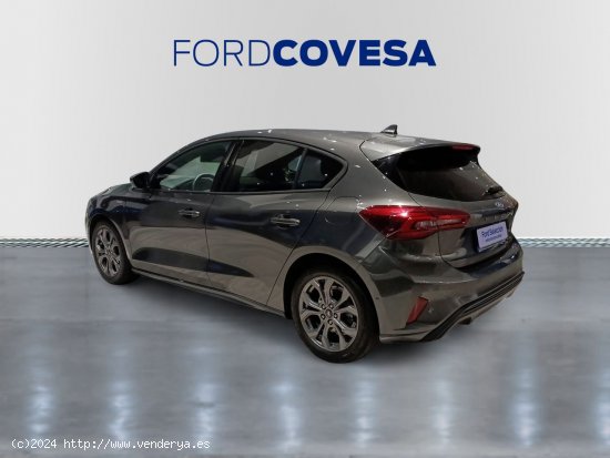 Ford Focus 1.0 Ecoboost MHEV 92kW ST-Line X - Badalona