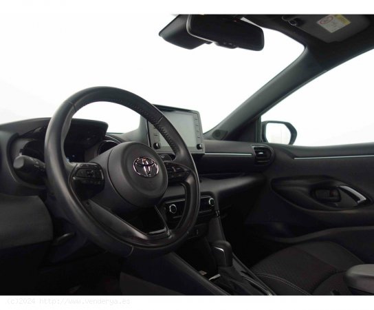 Toyota Yaris 1.5 120H Style - Zaragoza