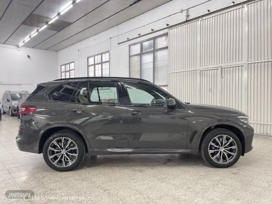 BMW X5 XDRIVE 45e PAQUETE M + TECHO PANORAMICO de 2021 con 117.741 Km por 57.990 EUR. en Barcelona