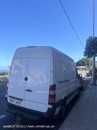 Mercedes Sprinter SPRINTER de 2012 con 168.000 Km por 16.500 EUR. en Tenerife