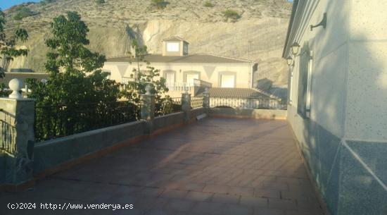 Casa en Somontín zona Centro - ALMERIA