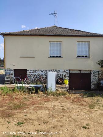 Venta casa con parcela zona Dehesas - LEON