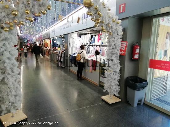 Oportunidad de Traspaso de 2 Tiendas en el Emblemático Mercado de Sant Antoni - BARCELONA