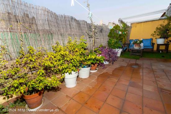 BONITO Y ACOGEDOR ATICO CON UNA IMPRESIONANTE TERRAZA - BADAJOZ