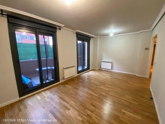 Estupendo piso de dos habitaciones en Villa de Prado - VALLADOLID