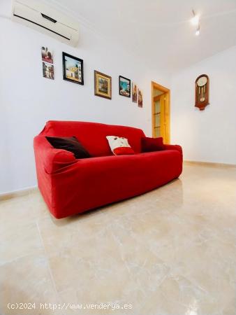 Apartamento en Guardamar con 2 habitaciones y 2 baños. Con parking incluido. - ALICANTE