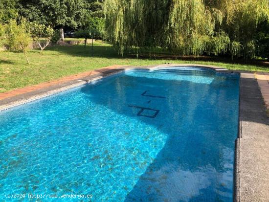 CASA CON TERRENO EN RUBIANES - PONTEVEDRA