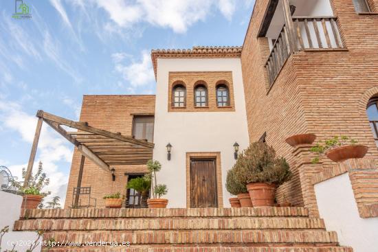 VENTA DE CASA EN GOJAR - GRANADA