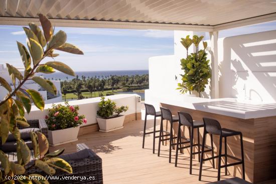 Playa Granada, Atico Duplex con vistas del Mar y Golf - GRANADA