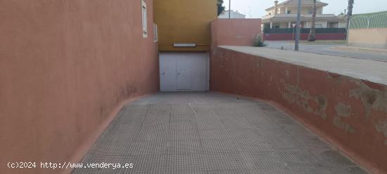 OPORTUNIDAD, SE VENDE PLAZA DE GARAJE - MURCIA