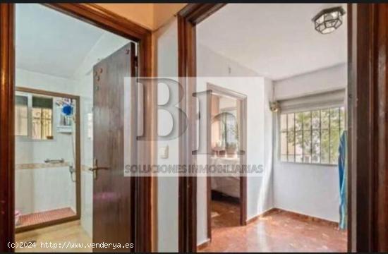 BLANHOGAR VENDE PISO EN LA ZONA DE HUELIN. - MALAGA