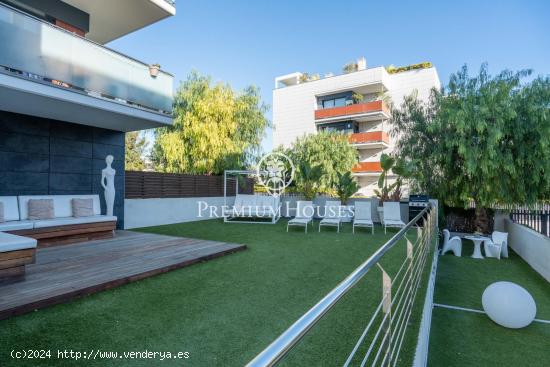 Planta baja esquinera en La Plana - BARCELONA