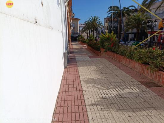 Local comercial en Lepe - HUELVA