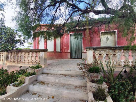 CASONA CENTERIA RODEADA DE ENCANTO EN SAN ANTONIO DE LA FLORIDA. - ALICANTE