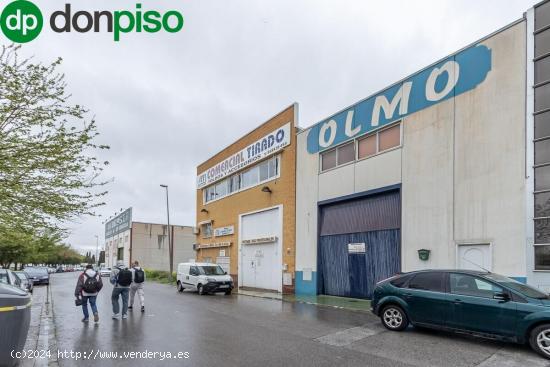 EN VENTA  NAVE INDUSTRIAL (ATARFE-GRANADA) - GRANADA