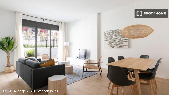 Moderno apartamento amueblado y equipado a un paso del metro en Poblenou - BARCELONA