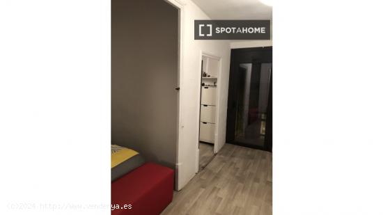 Habitación en piso compartido en Esplugues de Llobregat - BARCELONA