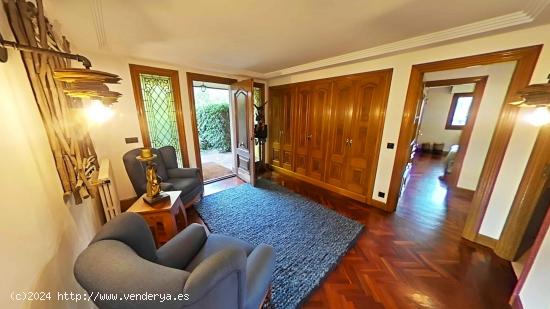 BONITA VILLA INDEPENDIENTE EN HONDARRIBIA - GUIPUZCOA