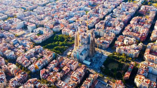 PISO EN VENTA EN LA CALLE ARAGÓN - BARCELONA