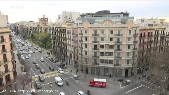 PISO EN VENTA EN LA CALLE ARAGÓN - BARCELONA