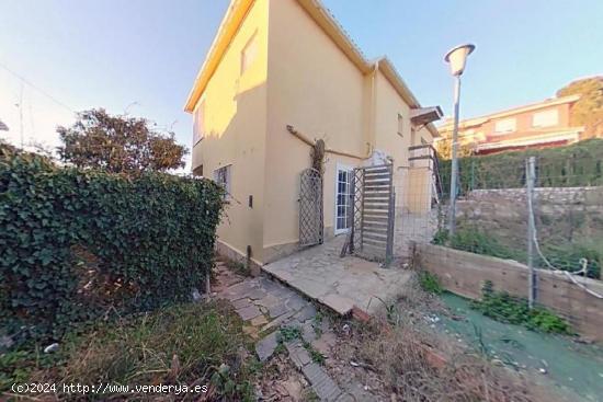 CHALET EN VENTA EN CALAFELL  OCUPADO  - TARRAGONA