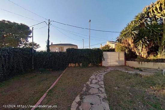 CHALET EN VENTA EN CALAFELL  OCUPADO  - TARRAGONA