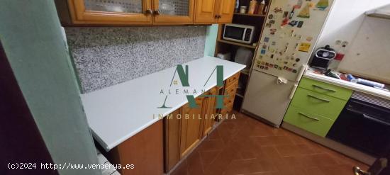 Casa reformada con patio en zona de Plaza Italia - CACERES