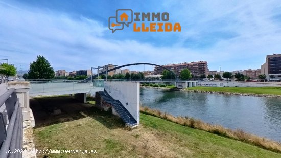 Plaza de aparcamiento en venta  en Balaguer - Lleida