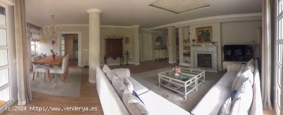 Casa-Chalet en Venta en Vitoria Álava ENSANCHE