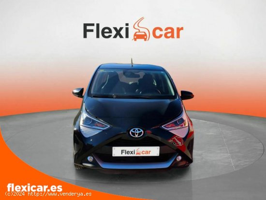 Toyota Aygo 1.0 70 x-play - Granollers