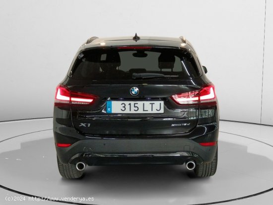 BMW X1 sDrive 18dA - Manresa