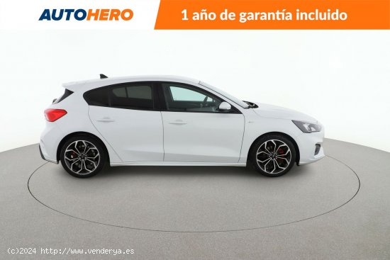 Ford Focus 1.0 EcoBoost Mild-Hybrid ST-Line X - 