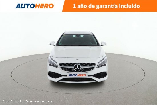 Mercedes CLA 220 d AMG Line - 