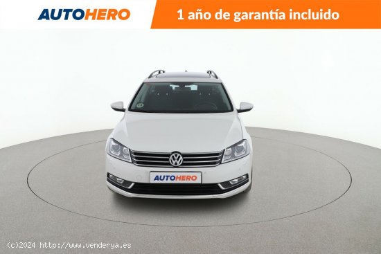 Volkswagen Passat 2.0 TDI Variant 140 Advance Bmotion Tech - 