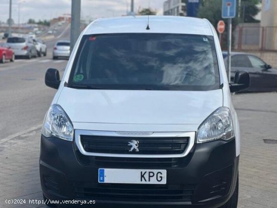 PEUGEOT Partner en venta en TorrejÃ³n de
Ardoz (Madrid) - TorrejÃ³n de
Ardoz