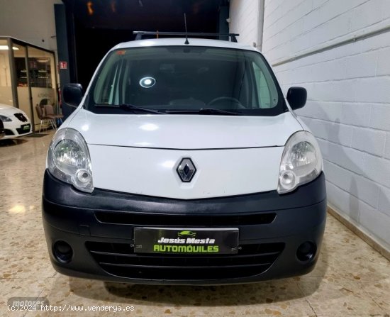 Renault Kangoo 1.5 dci profesional de 2012 con 200.000 Km por 4.500 EUR. en Sevilla