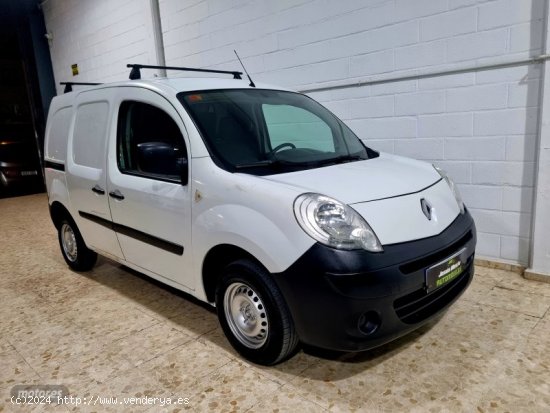  Renault Kangoo 1.5 dci profesional de 2012 con 200.000 Km por 4.500 EUR. en Sevilla 