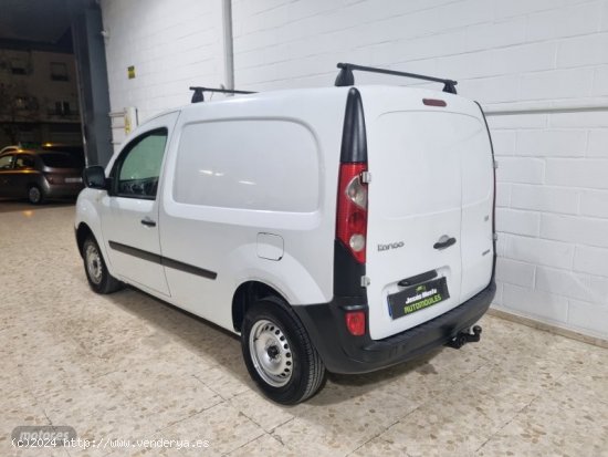 Renault Kangoo 1.5 dci profesional de 2012 con 200.000 Km por 4.500 EUR. en Sevilla